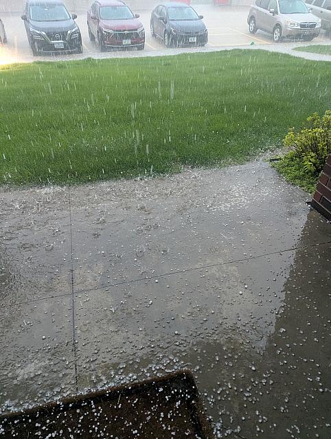 PXL 20260427 222551395.MP